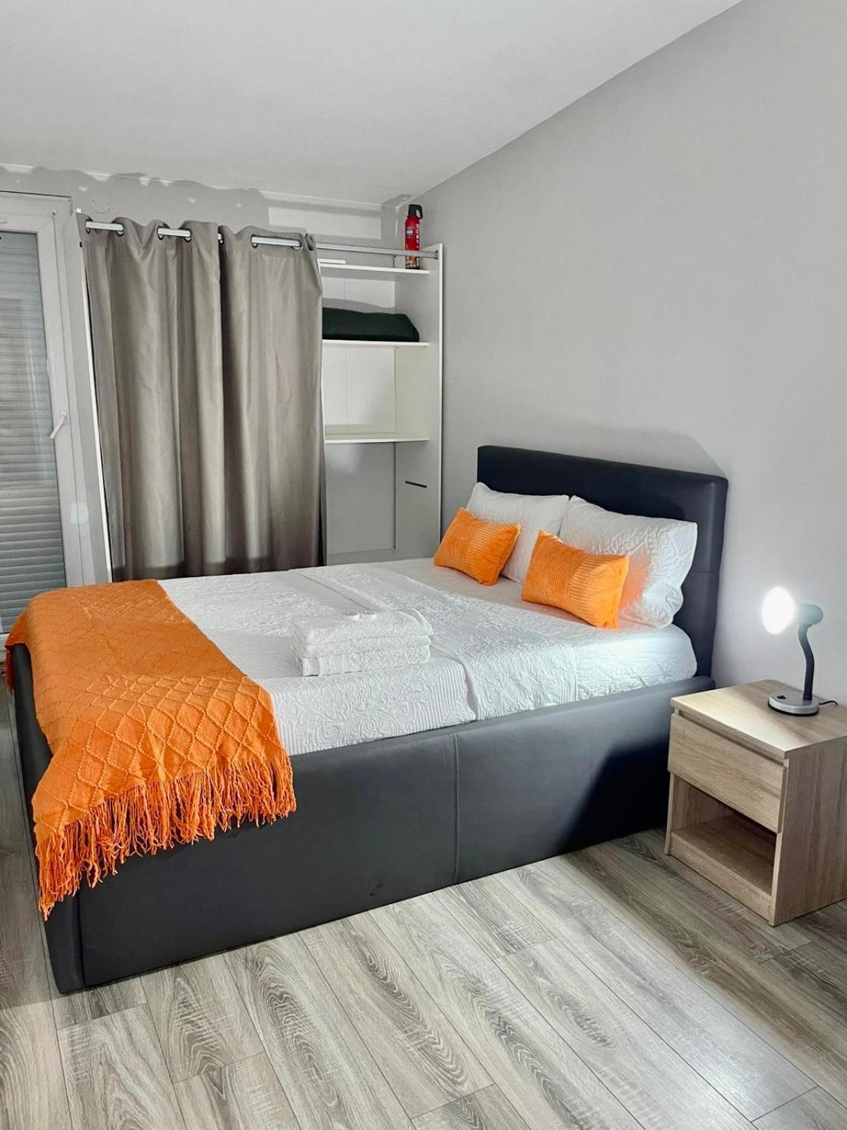 Agreable Chambre Menucourt Eksteriør bilde